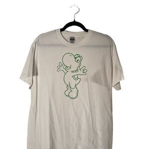 Gildan Unisex  Size Large Yoshi Nintendo Super Mario Graphic Green T -Shirts